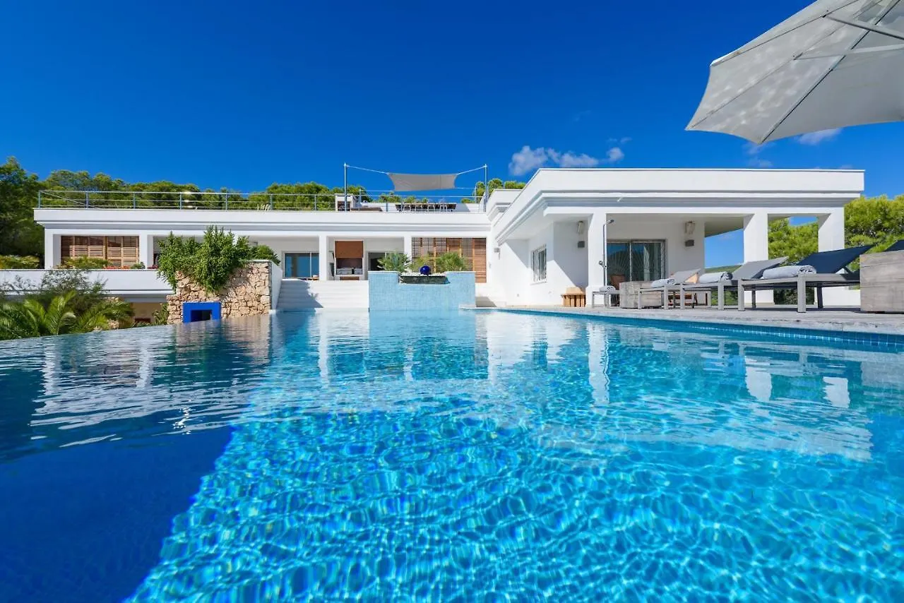Exquisite Ibiza Home I Jaw Dropping Sea Views I Casa Blanca Jondal I 4 Bedrooms I Gym I Outdoor Kitchen I San Jose 0*, San José